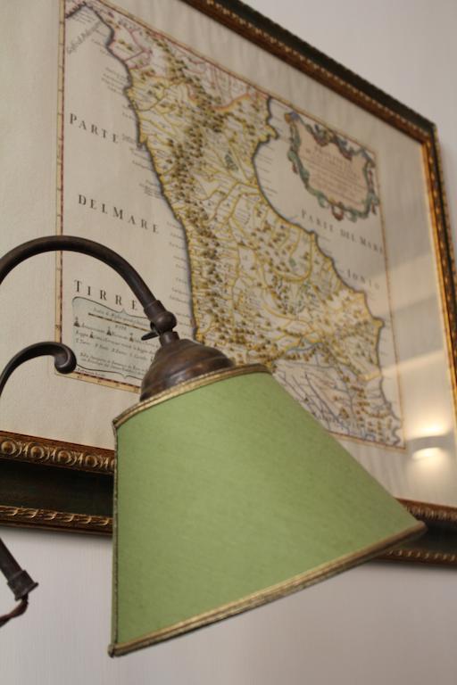 B&B Via Dell'Astrologo コゼンツァ 部屋 写真